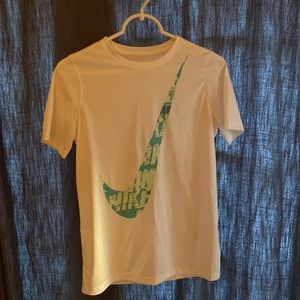 White and blue dri fit nike tee